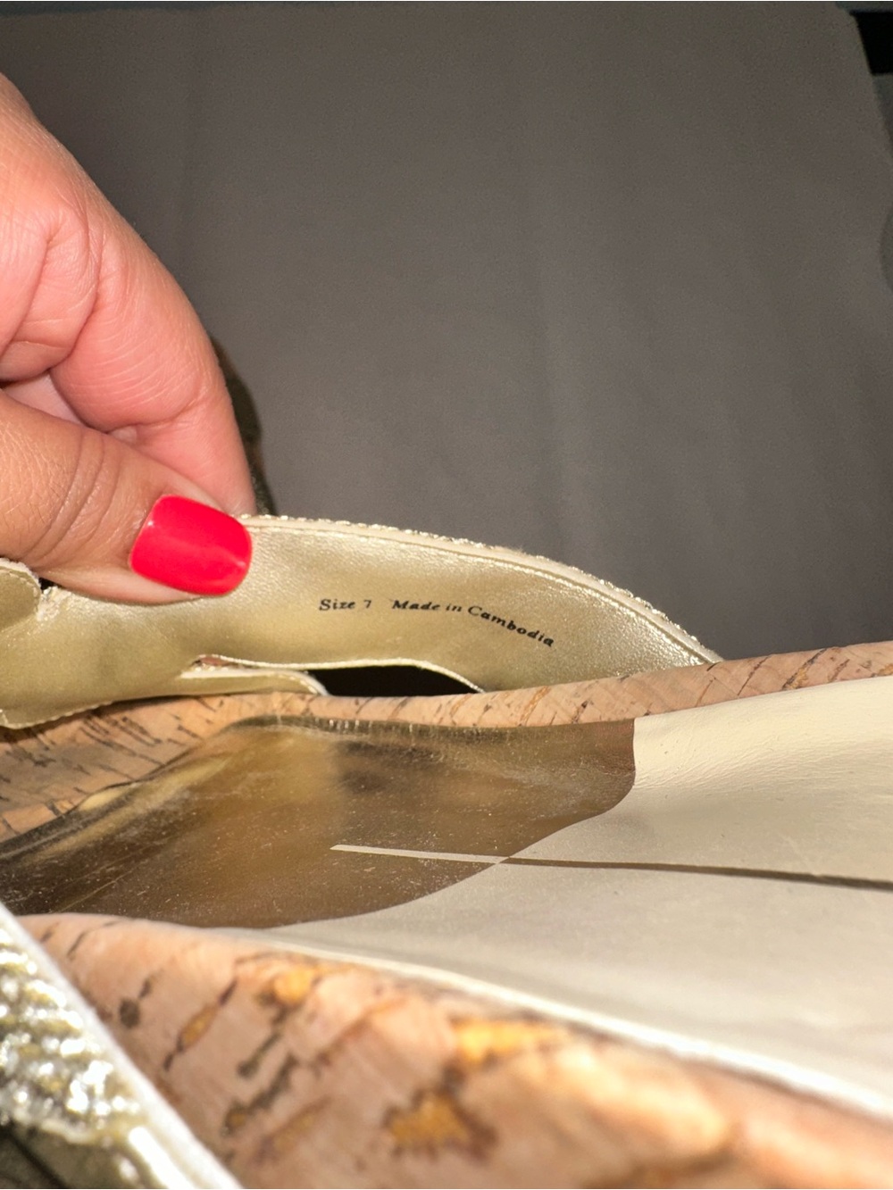 Dolce Vita Selda Gold Slip On Slide Sandals - Picture 5 of 5
